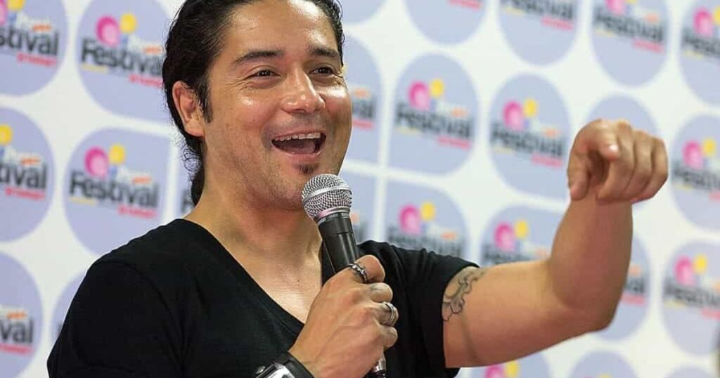 Chris Perez’s Net Worth and Earnings